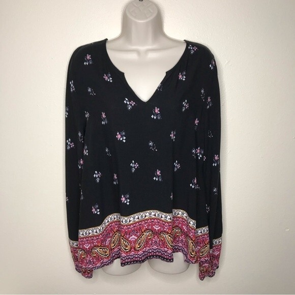 Abercrombie & Fitch Boho Split V Neck Black Red Paisley Border Print Blouse Med - Picture 11 of 11